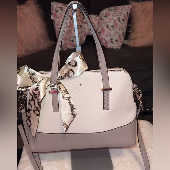 Kate Spade Leather Handbag/Satchel/Crossbody Cedar Street Maze Ivory Beige - Picture 8 of 15